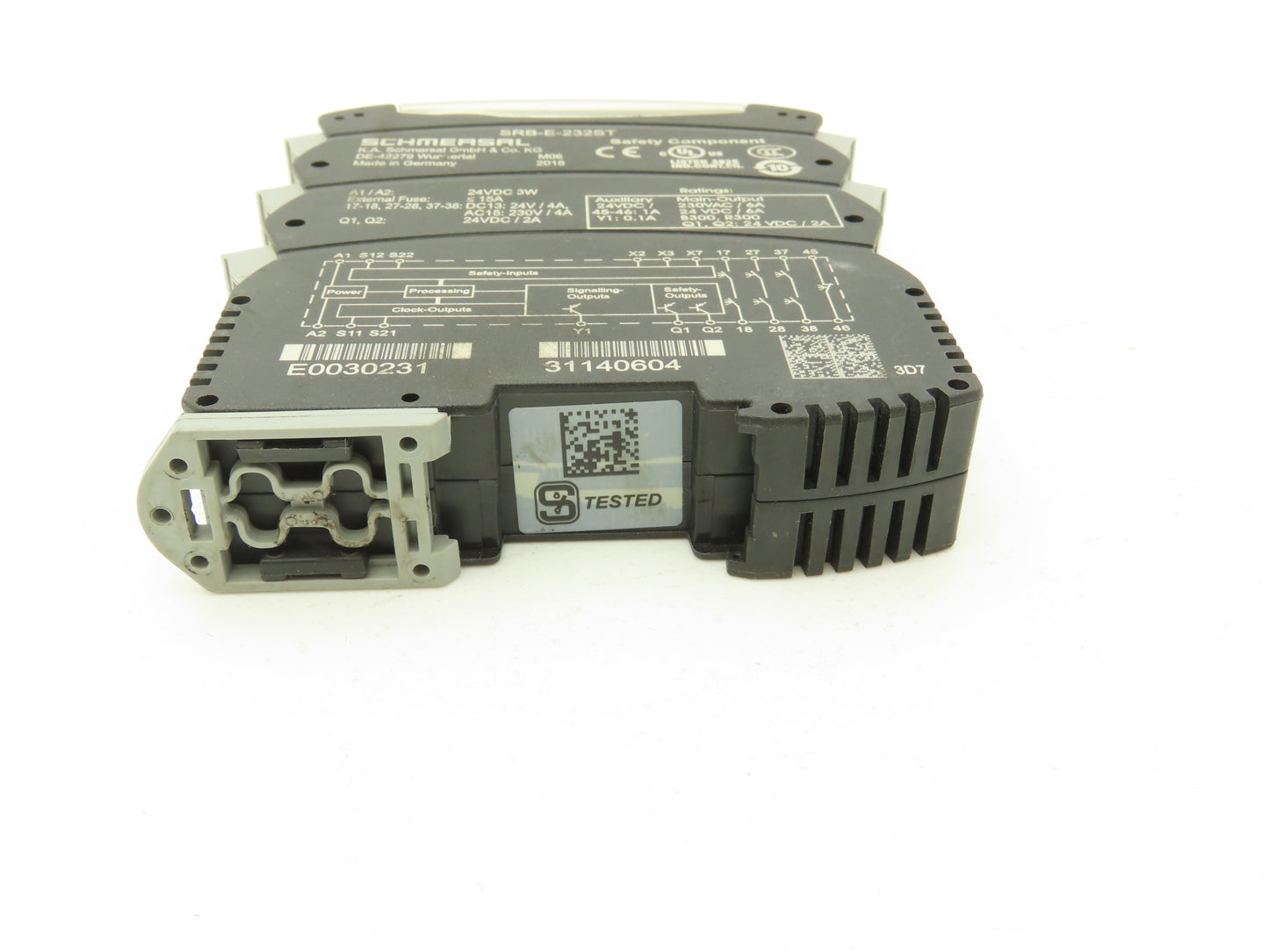 Schmersal SRB-E-232ST Safety Monitoring Module 24VDC 0-30Sec Drop-Out Delay
