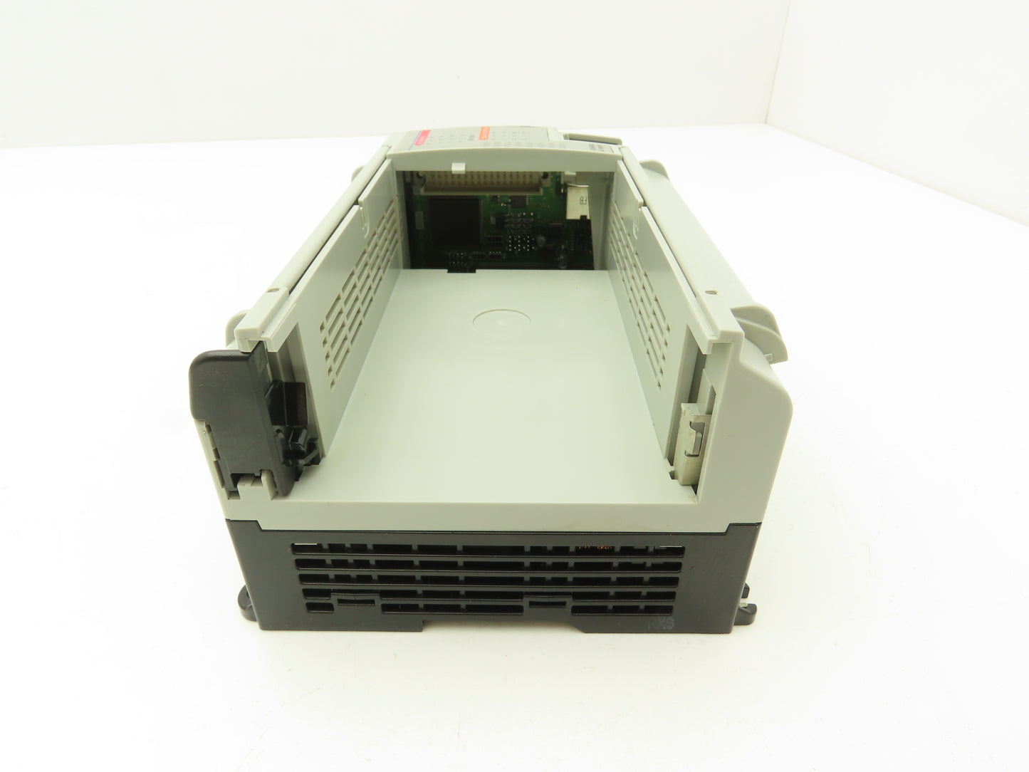 Allen Bradley 1764-24AWA MicroLogix 1500 Base Unit 24 Point Series B Rev A