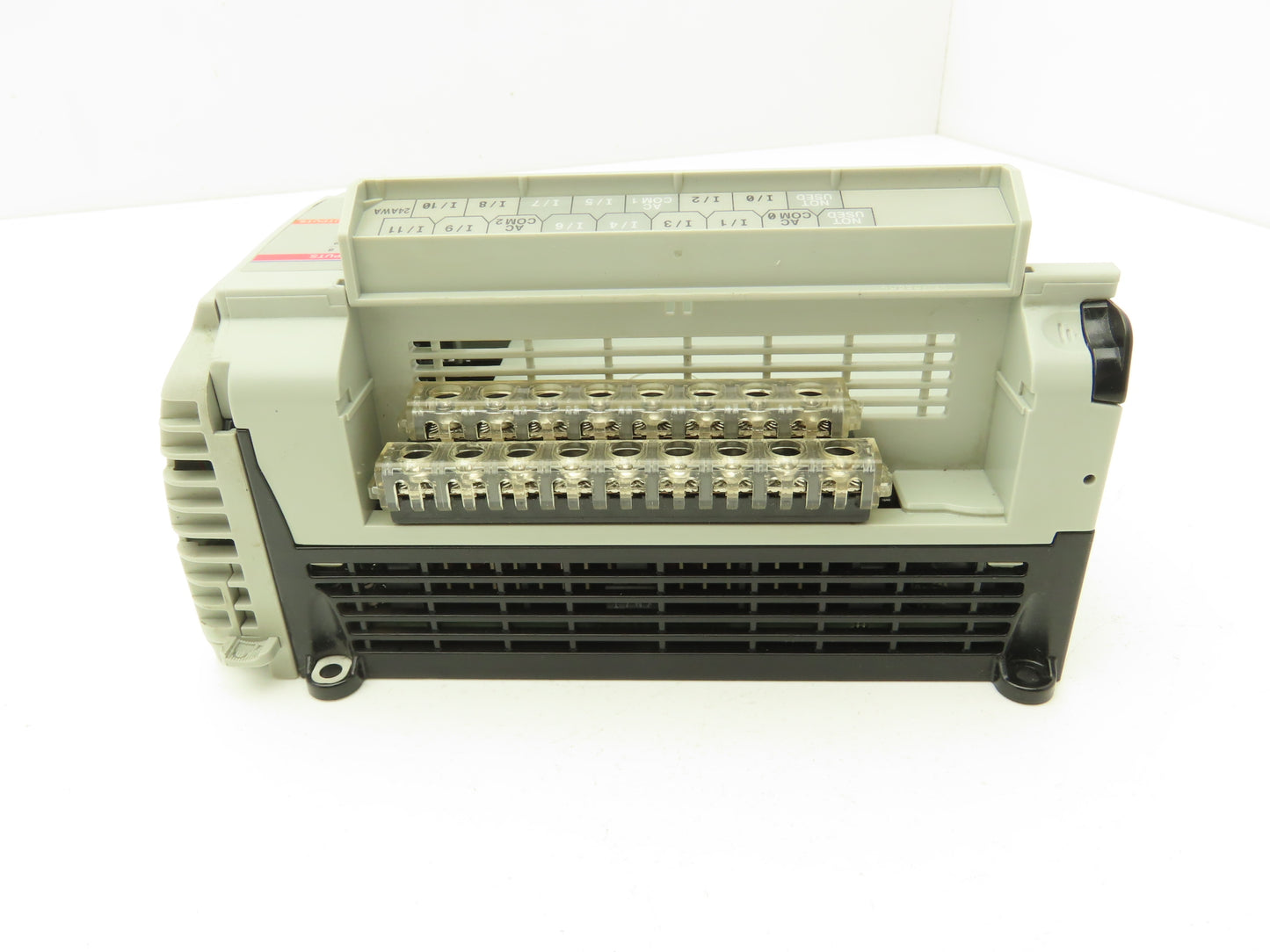 Allen Bradley 1764-24AWA MicroLogix 1500 Base Unit 24 Point Series B Rev A