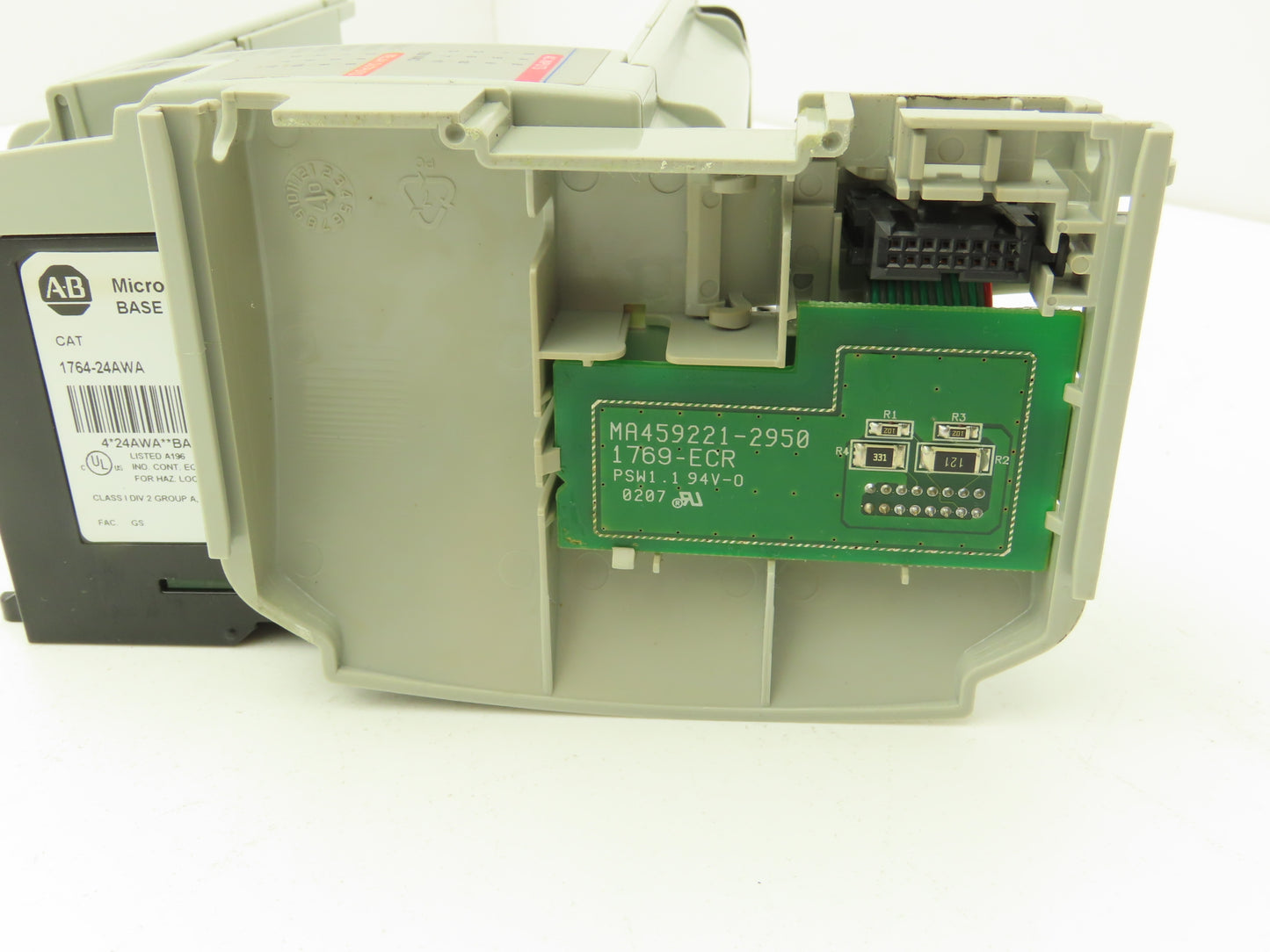 Allen Bradley 1764-24AWA MicroLogix 1500 Base Unit 24 Point Series B Rev A