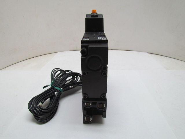 Parker Schrader Bellows AL11323BGW53L6B Pneumatic Valve Regulator 120V Solenoid