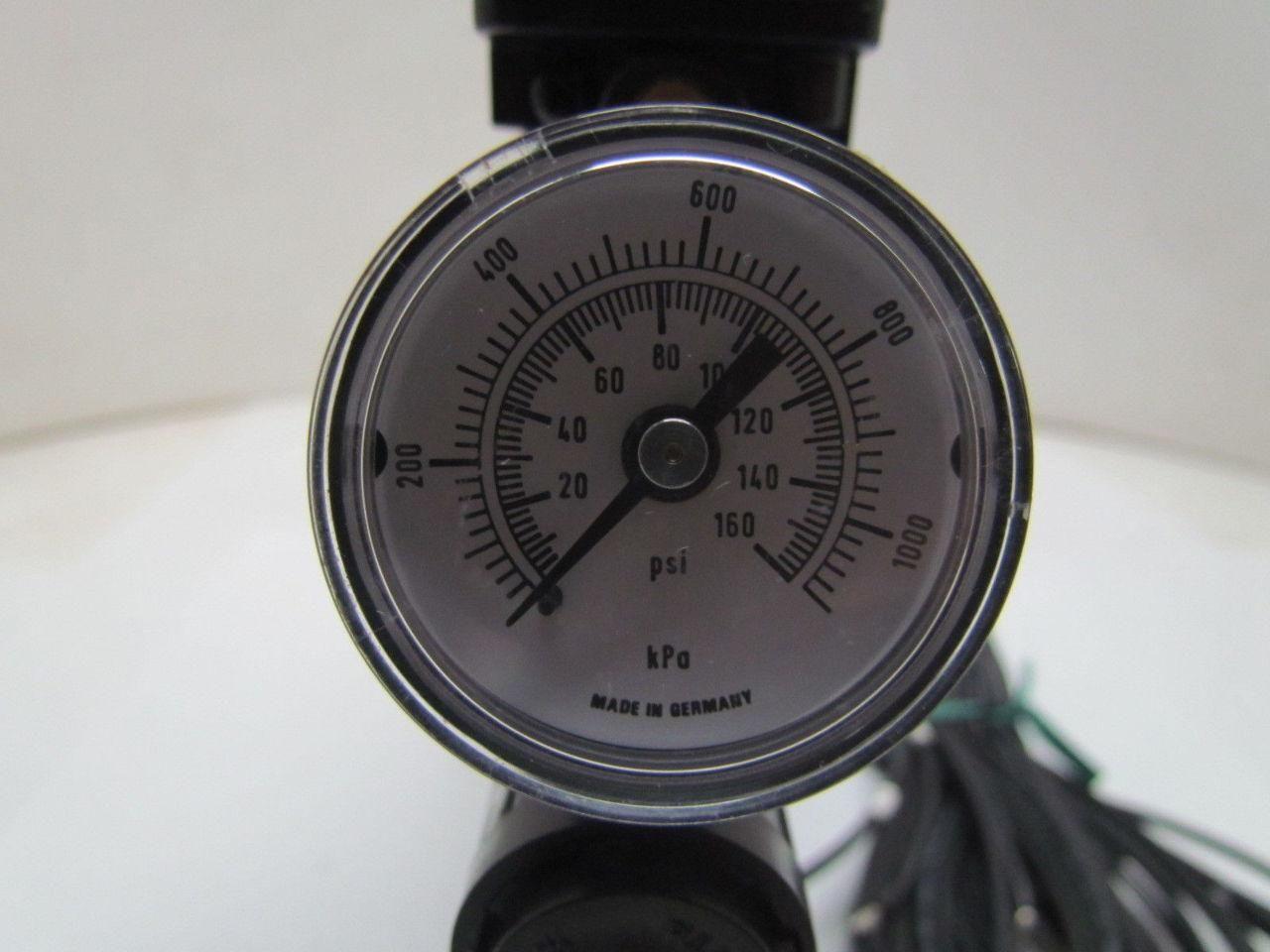 Parker Schrader Bellows AL11323BGW53L6B Pneumatic Valve Regulator 120V Solenoid