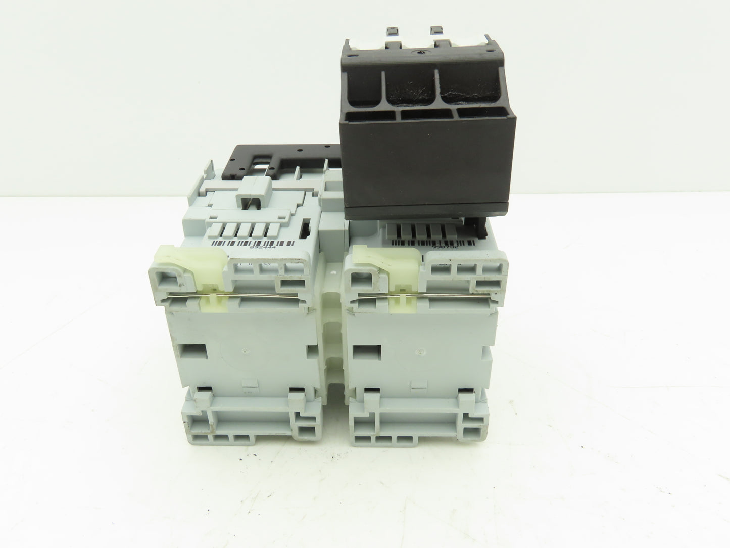 Allen Bradley 100-C12*10 Reversing Motor Starter Overload 120V Coil 104C12D22