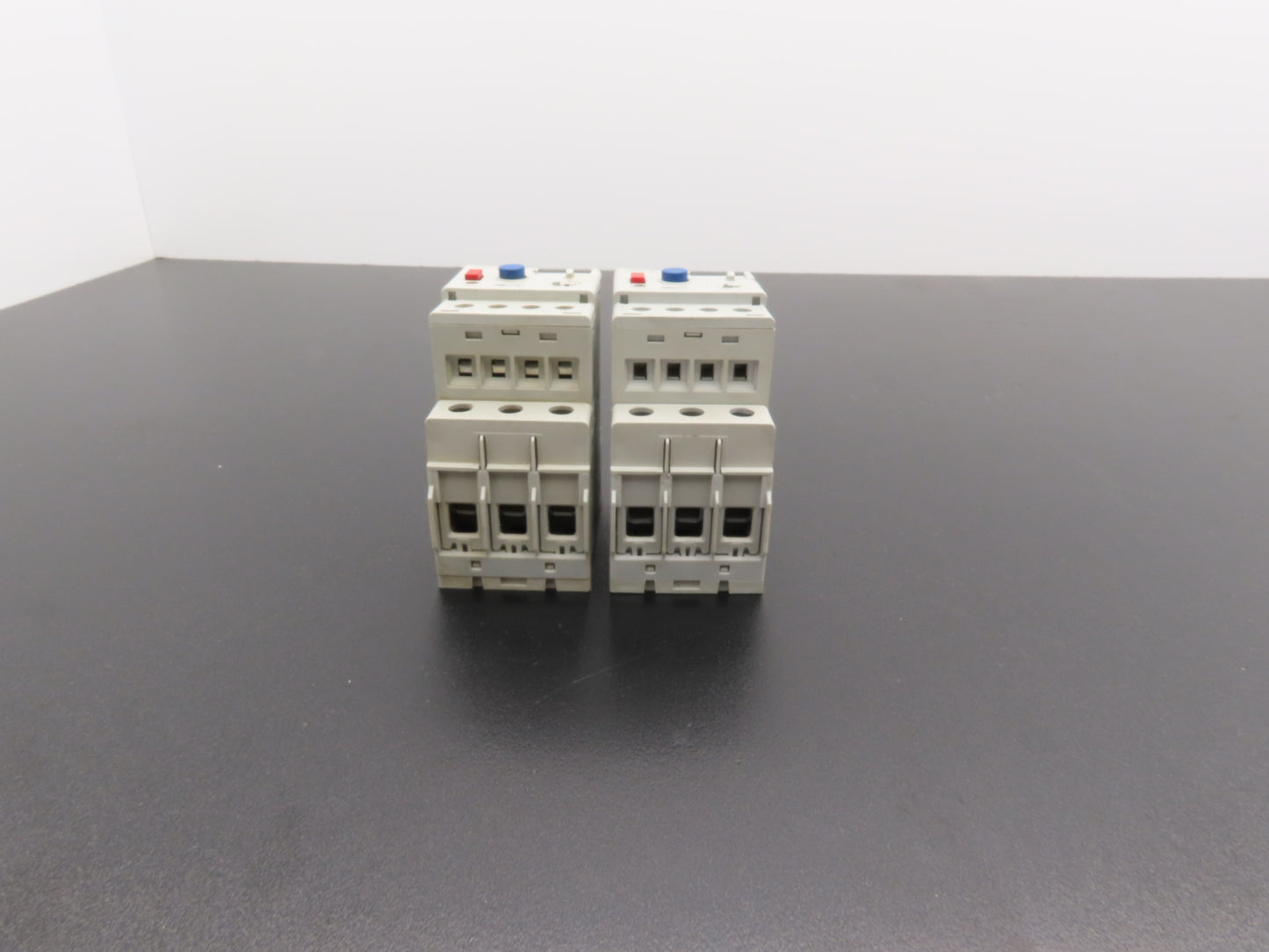 Allen Bradley 193-ED1CB Motor Starter Overload Relay 1-5A Range Lot of 2