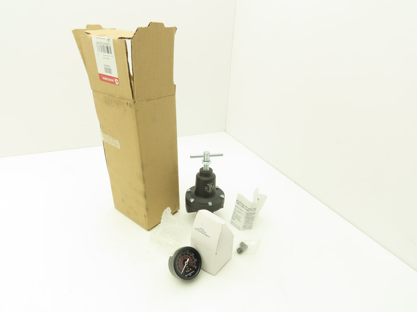 Norgren 11-002-019 Pneumatic Air Regulator 1/4" NPT 400PSIG Max 0-125PSIG Range