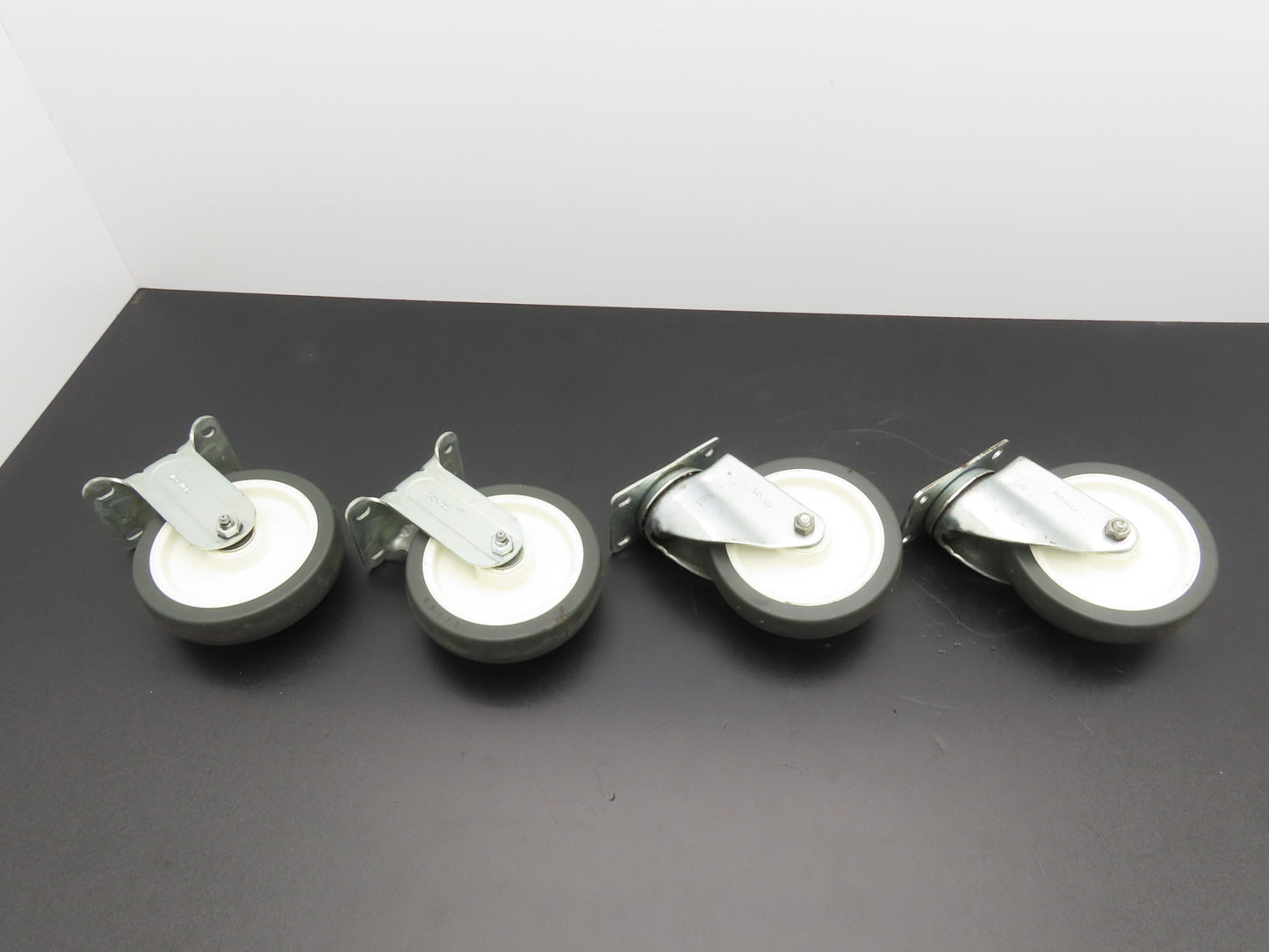 Payson 050/5 5" Swivel & 051-5 Fixed Caster Wheels Lot of 4