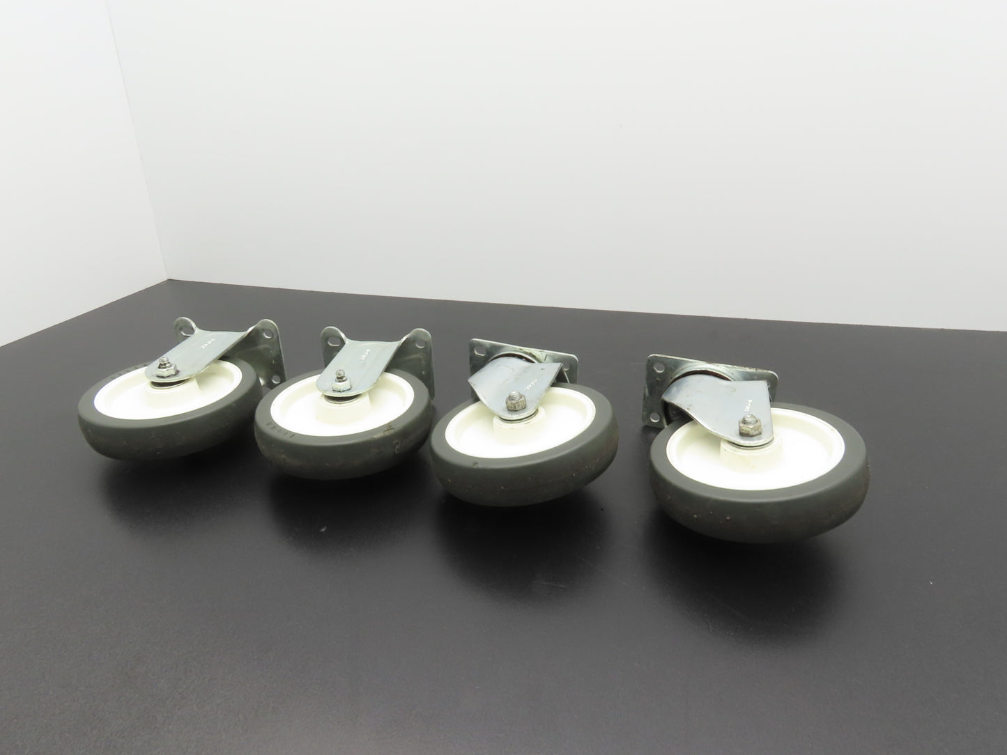 Payson 050/5 5" Swivel & 051-5 Fixed Caster Wheels Lot of 4