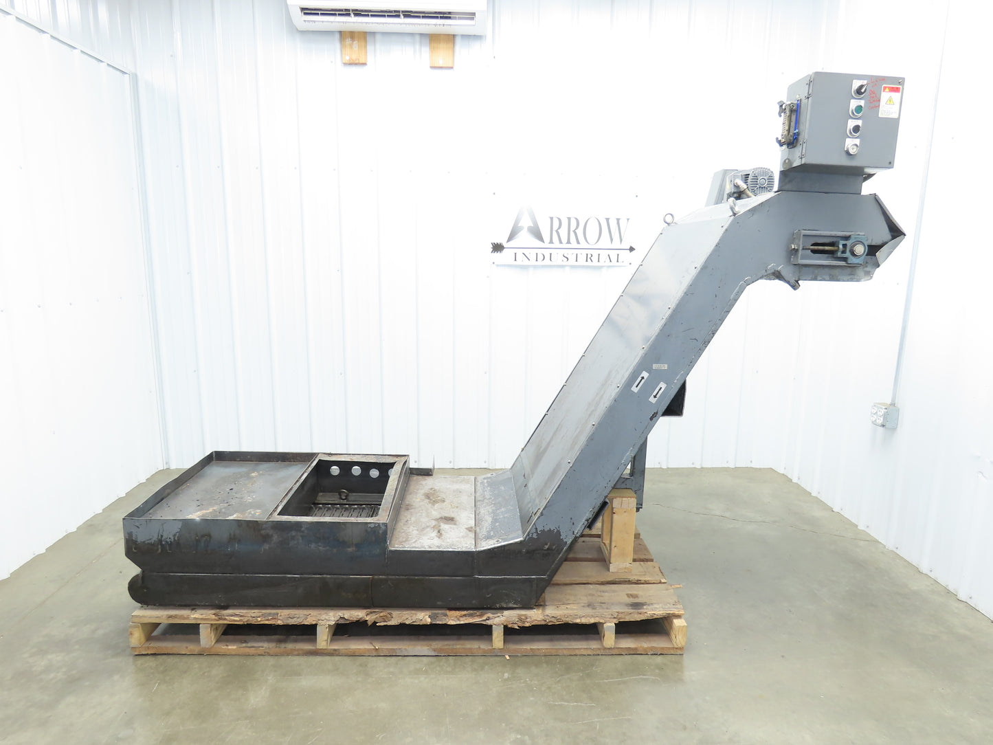 Enomoto 37"W x 8' 4" Chip Conveyor 26"Belt 46" Discharge 220V *READ*