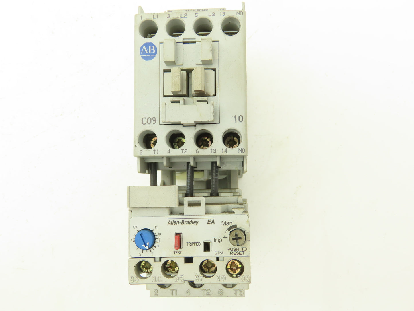 Allen Bradley 193-EA1FB Motor Starter Contactor Overload Relay 3.7-12A 120V Coil