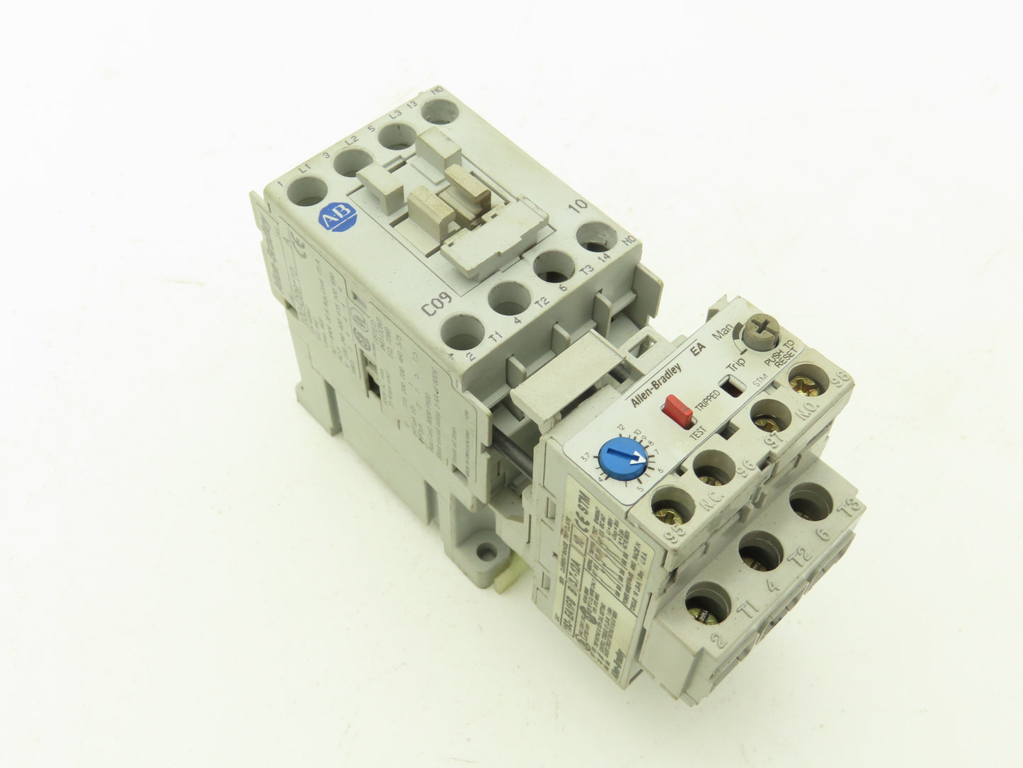 Allen Bradley 193-EA1FB Motor Starter Contactor Overload Relay 3.7-12A 120V Coil