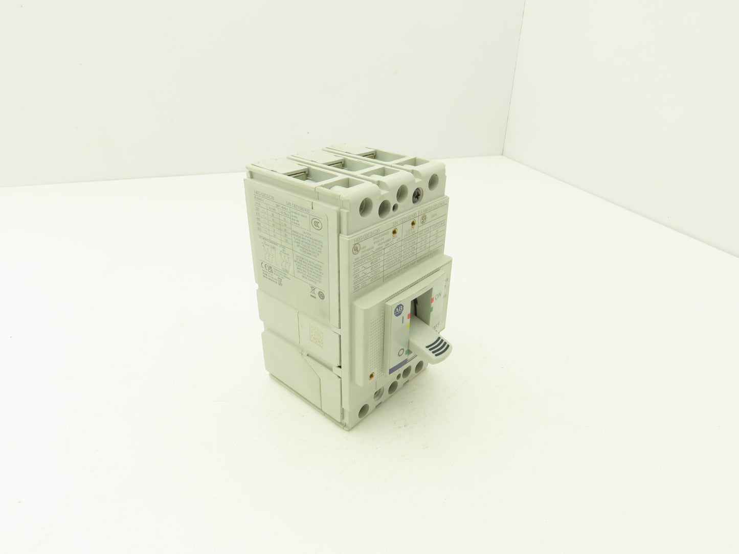 Allen Bradley 140G-G3C3-C30 Circuit Breaker 3P 30A 600V 3PH H-Frame