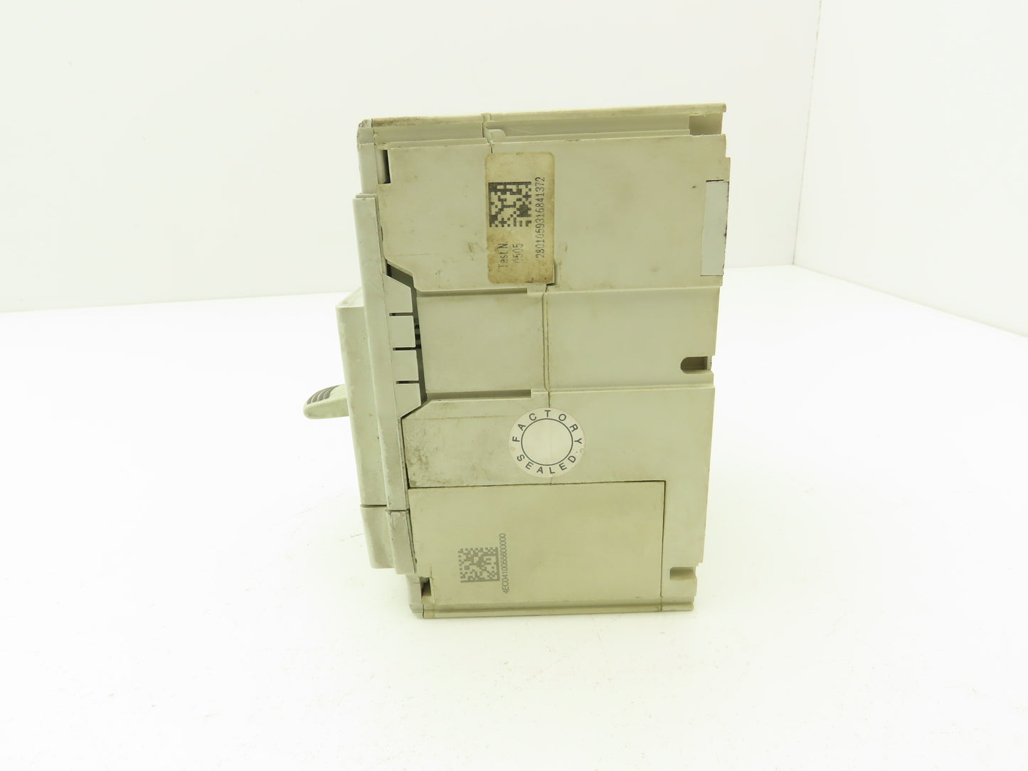 Allen Bradley 140G-H2C3-C35 Circuit Breaker 3P 30A 600V 3PH H-Frame