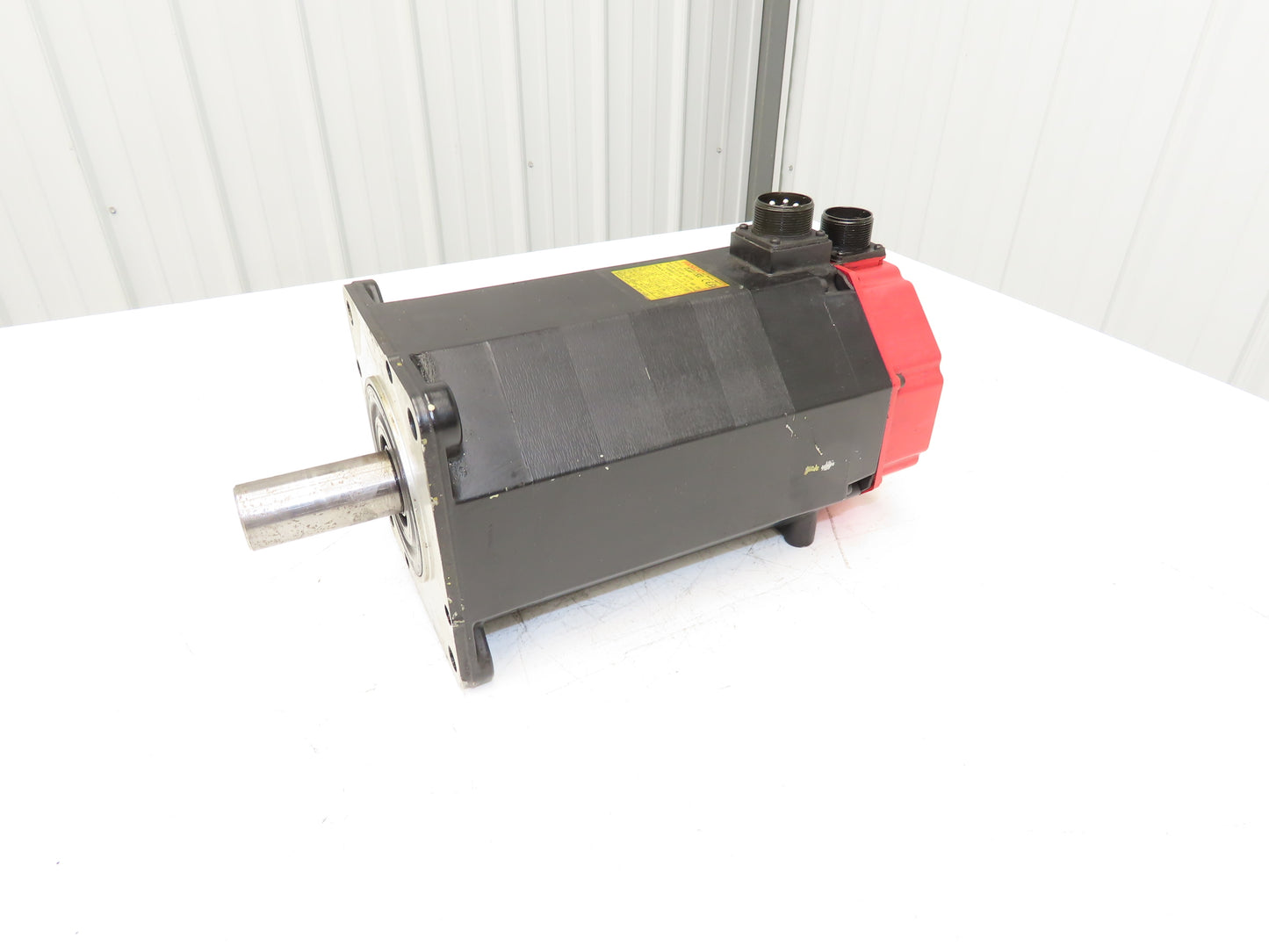 Fanuc A06B-0145-B075 AC Servo Motor 1.5Kw 167V 1500RPM Encoder A860-0360-V501