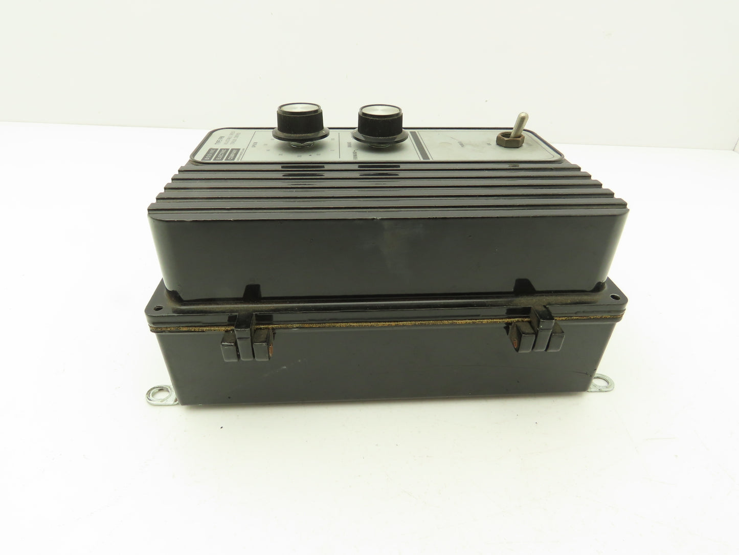 Bodine Model 858 Type FPM DC Motor Adjustable Speed/Torque Control 1/3Hp 115VAC