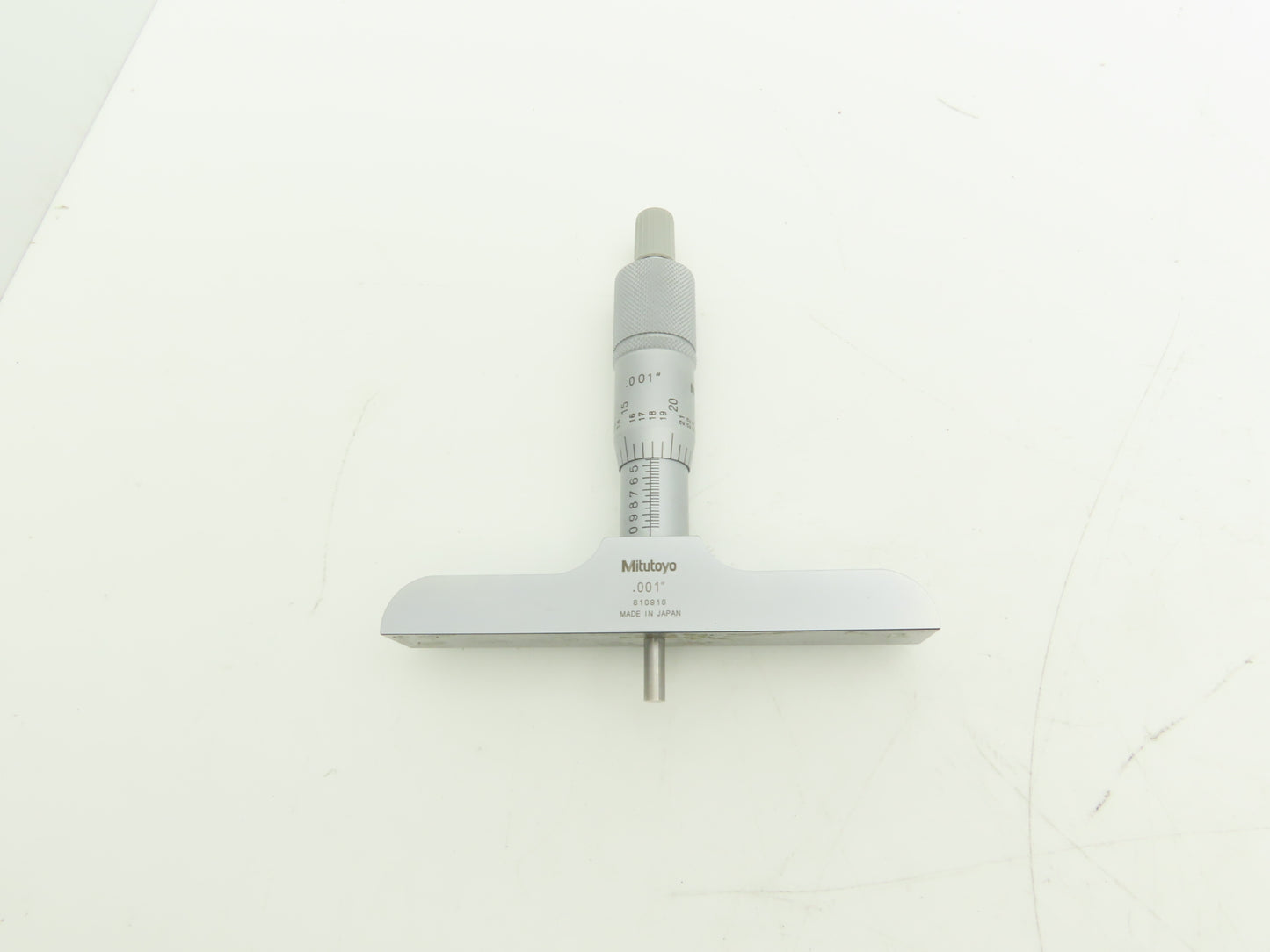 Mitutoyo 128-106 Depth Gage Micrometer 0-1" Range .001"Grad 4" Base