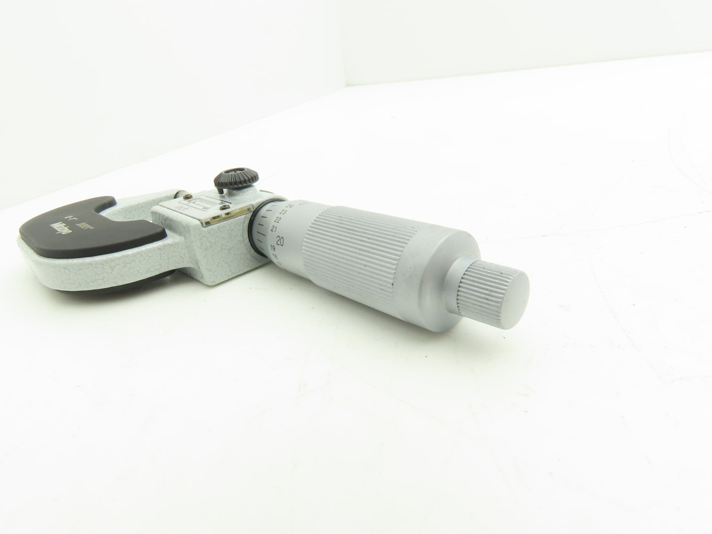 Mitutoyo 193-211 Mechanical Digit Outside Micrometer w/Counter 0-1" Range .0001"