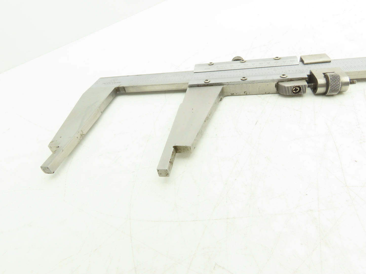 Mitutoyo Vernier Caliper 0-24" Range 600mm .001" Nib Jaws No Case