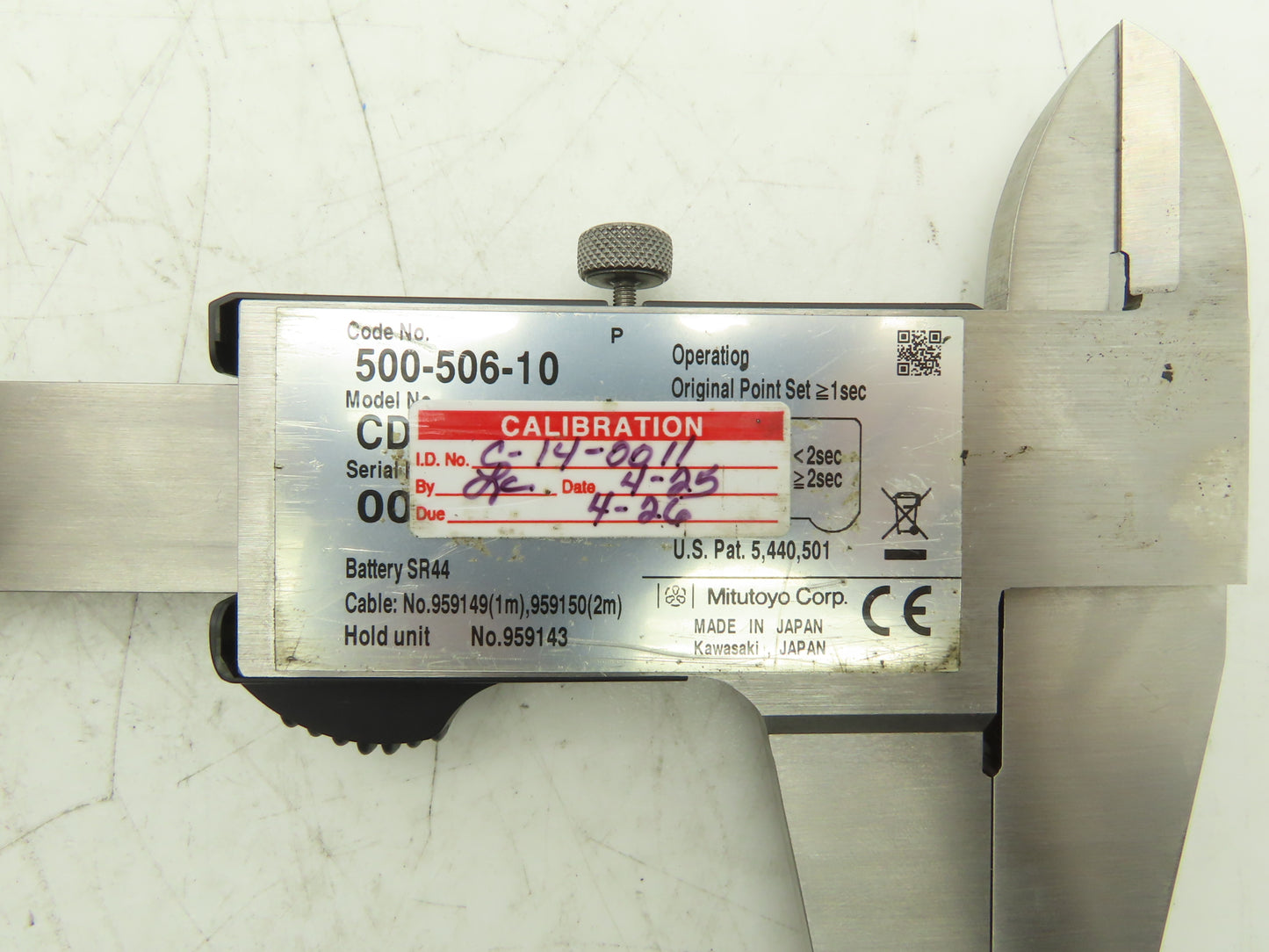 Mitutoyo 500-506-10 Absolute Digimatic Digital Caliper 0-24" 600mm .0005" w/Case