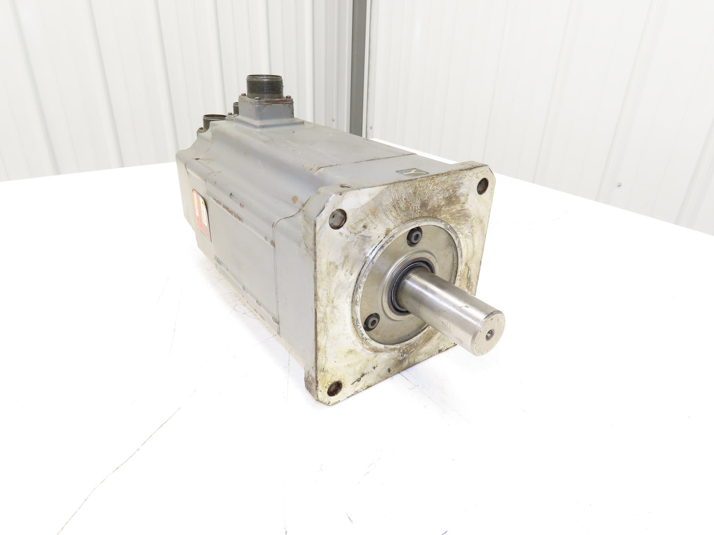 Mitsubishi HA203CBS AC Servo Motor 3PH W/Encoder OSE5KN-6-12-108