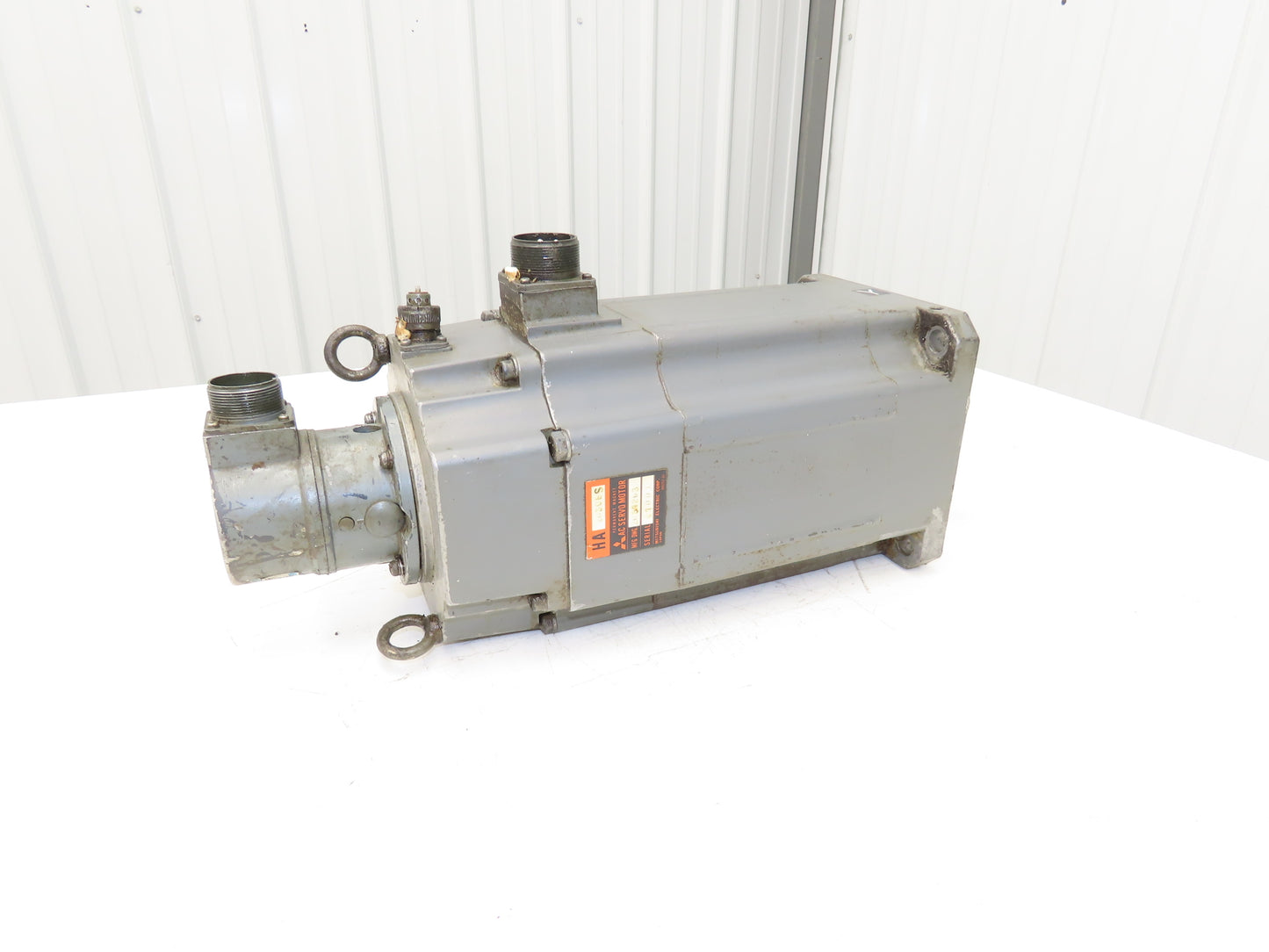 Mitsubishi HA203CBS AC Servo Motor 3PH W/Encoder OSE5KN-6-12-108 READ