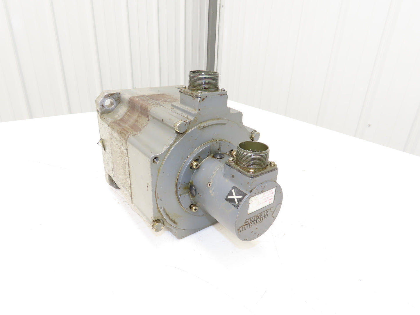 Mitsubishi Electric HA103C S AC Servo Motor 3PH W/Encoder 35mm Shaft
