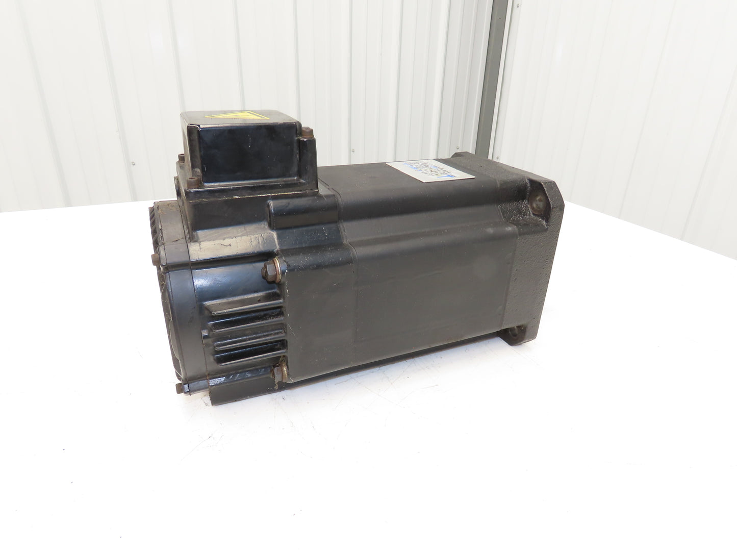 Okuma BL-MH201E-12S Servo Motor 2.4KW 6P 1200RPM 163V 3PH Encoder ER-FC-2048D