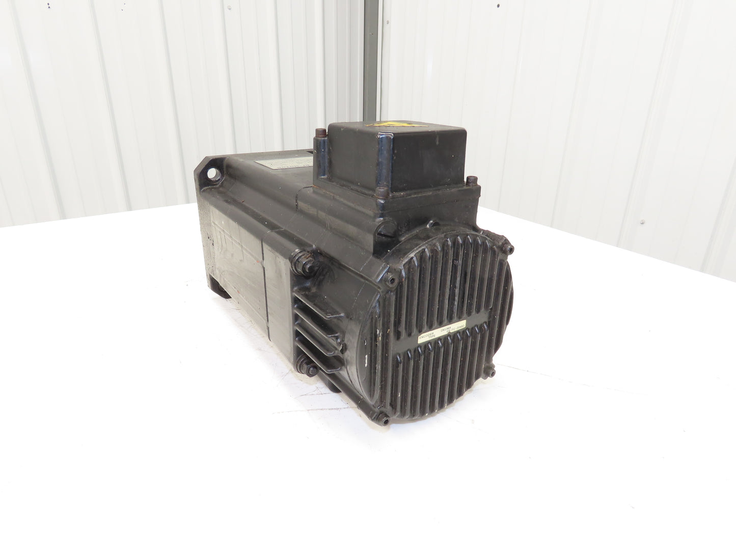 Okuma BL-MH201E-20SN-A AC Servo Motor 4kW 2000 RPM 159V 3PH Encoder ER-FC-2048D