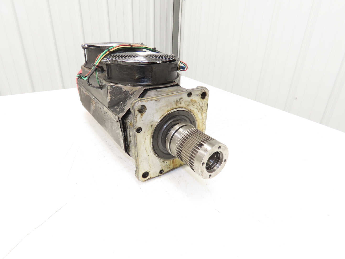 Fanuc A06B-0158-B075 a40/2000 AC Servo Motor 7.3kW 25A 2000 RPM 184V 3PH