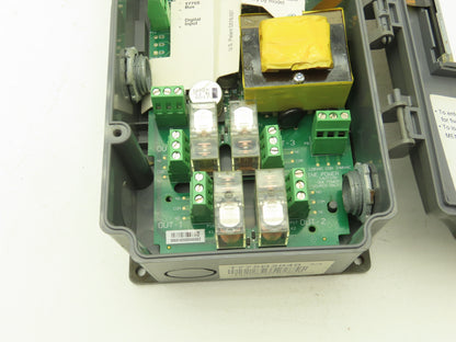 Honeywell T775B2040 Single Stage Heating and cooling Controller