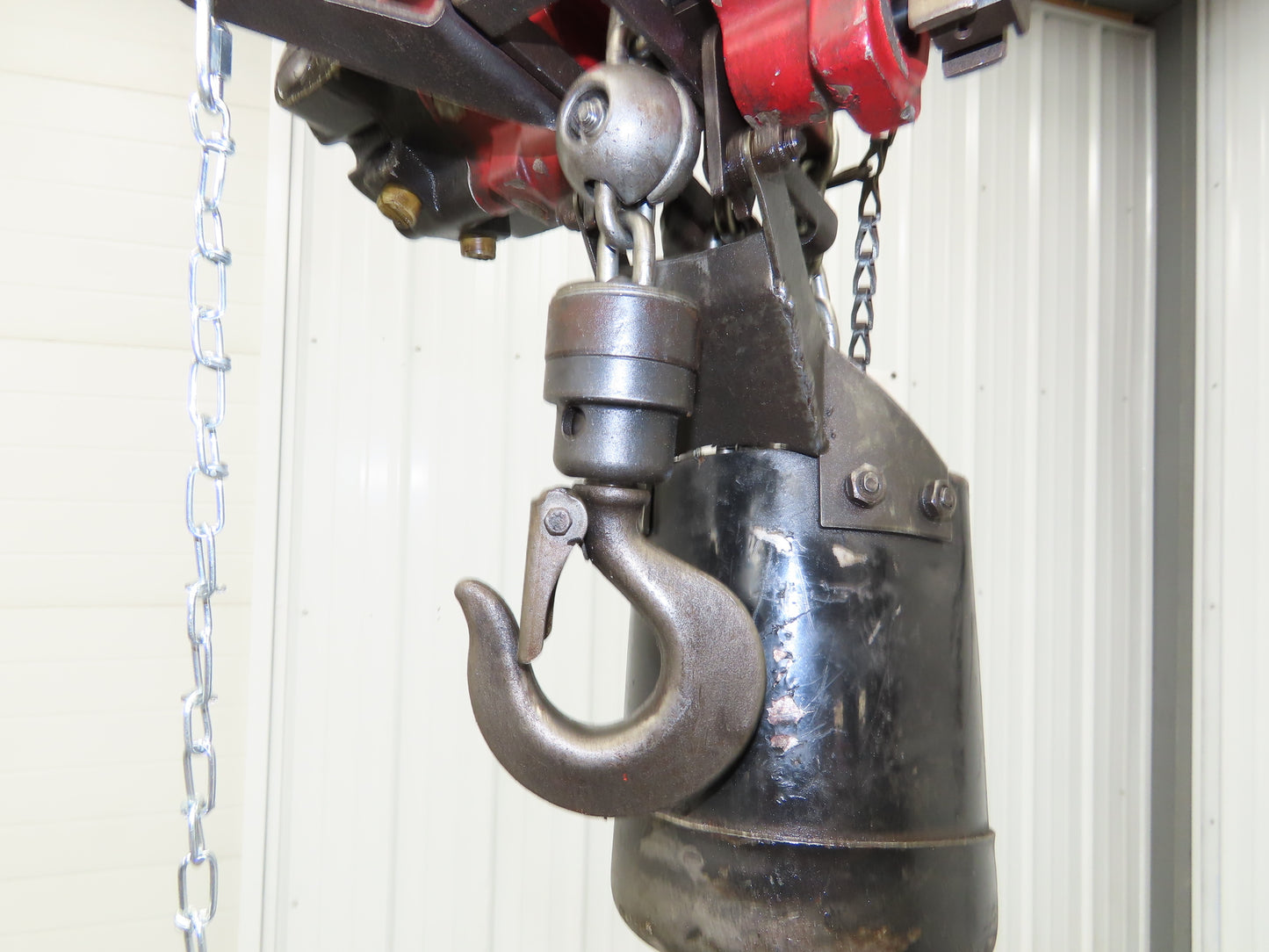 Aro R 1/4 Ton 500lb Pneumatic Air Chain Hoist 20' Lift Travel 15' Pull Chain
