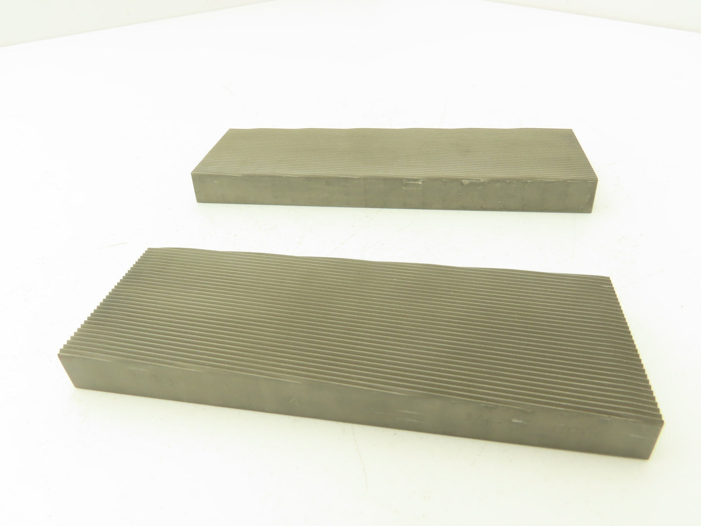 National Rolled Thread Die 58484 Flat Thread Rolling Die 3/8"-16 UNR 1 Set of 2