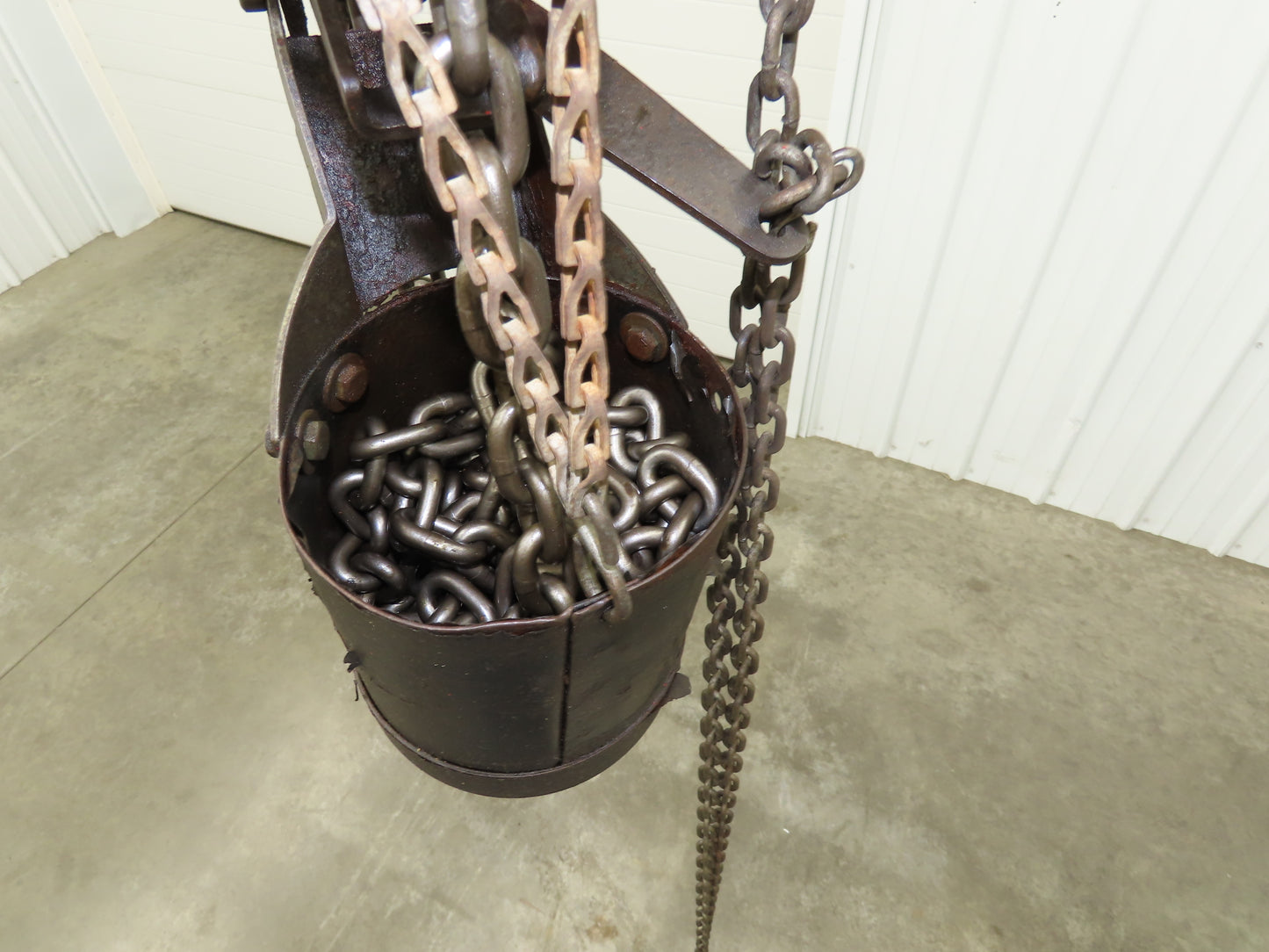 Aro 7750DT 1/2 Ton 1000 LB Pneumatic Air Chain Hoist 17'6" Lift 7' Pull Chain