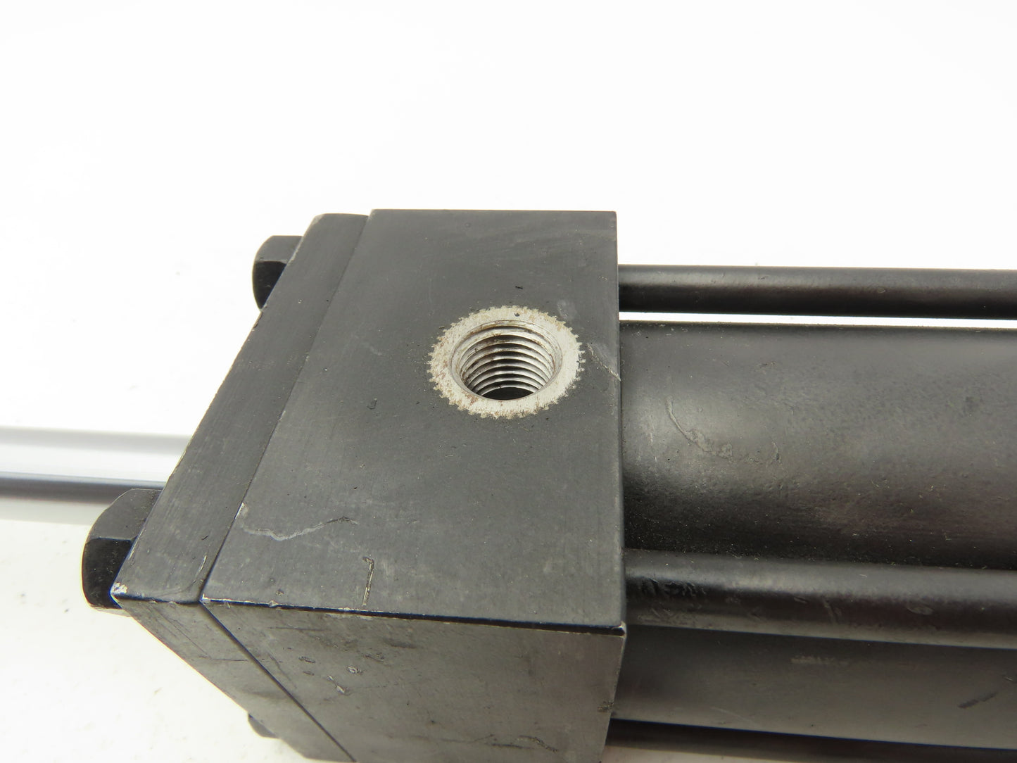 Vickers R5C2X5.5N0.631NNN11HA098UJ243 Hydraulic Cylinder 2" Bore 5.5" Stroke