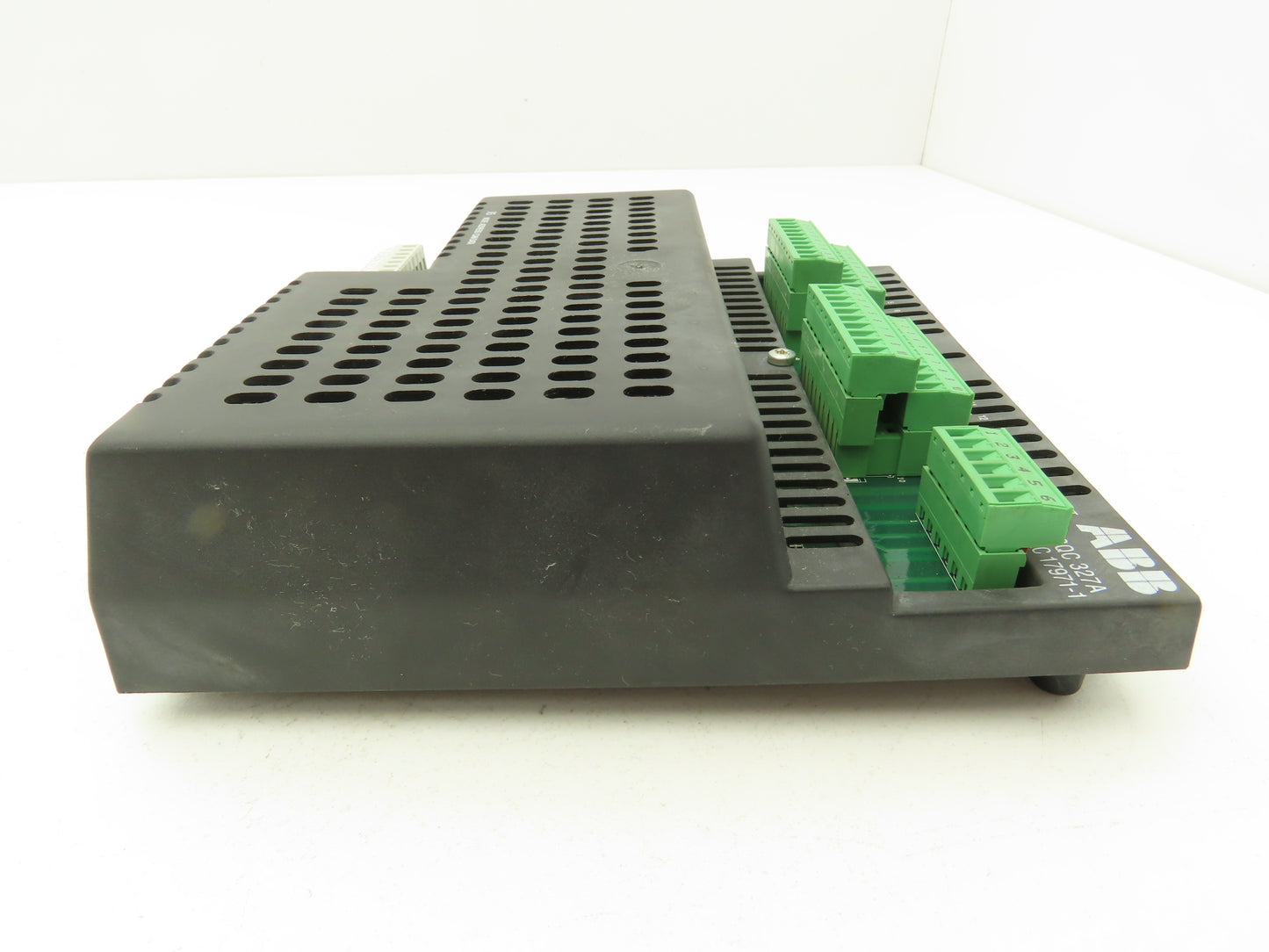 ABB 3HAC 17971-1 DSQC327A A D Combi I/O