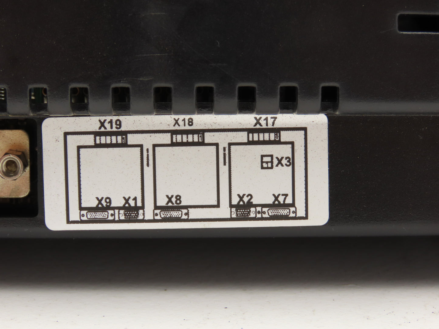 ABB 3HAC025338-002 /09B D6 2E 2C 2B 3X Main Servo Drive Unit