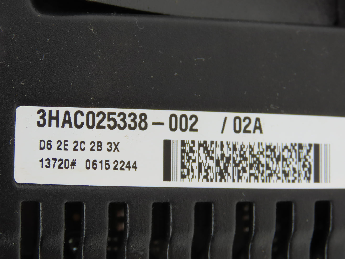 ABB 3HAC025338-002 /02A D6 2E 2C 2B 3X Main Servo Drive Unit