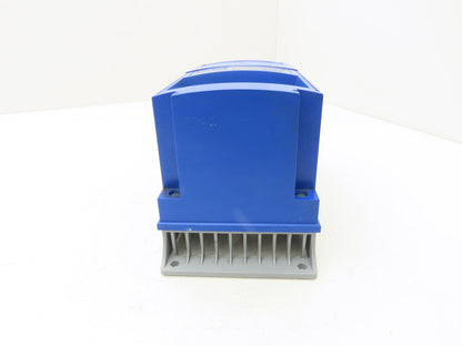 Lenze ESV251N01SXB SMV Drive 1/3HP 1240/240 VAC Input 0-500Hz 0-230 3ph .33Hp