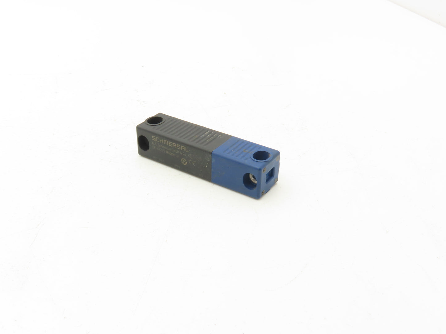Schmersal RST 36-1 Magnetic Safety Sensor 101213820