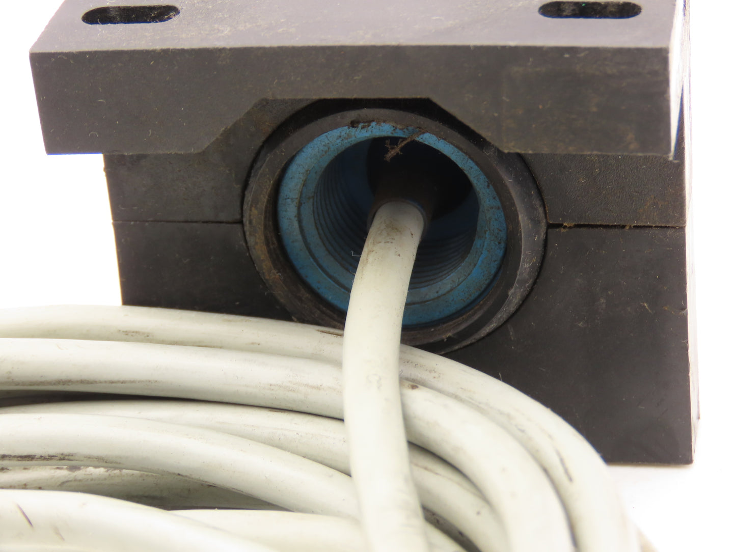 Sick WL2000-R1305 Photoelectric Proximity Sensor 15M Range 10-30VDC