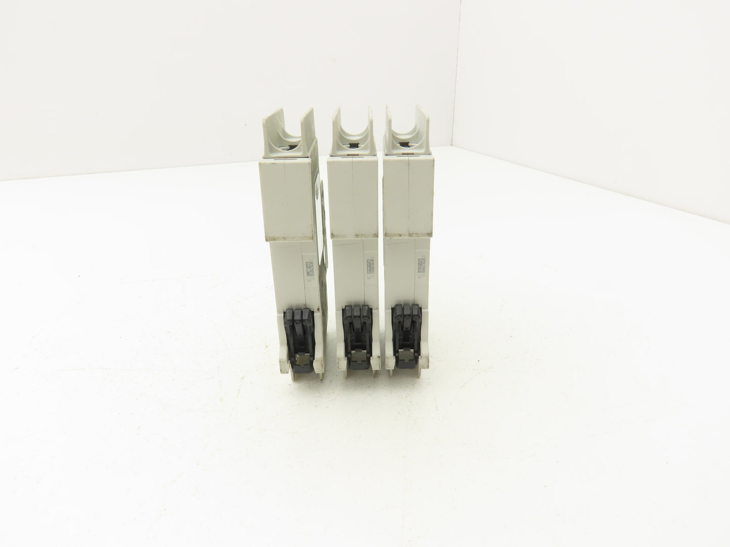 Allen Bradley 1489-M1C130 Circuit Breaker 13A 1 Pole 480 VAC Ser D Lot of 3
