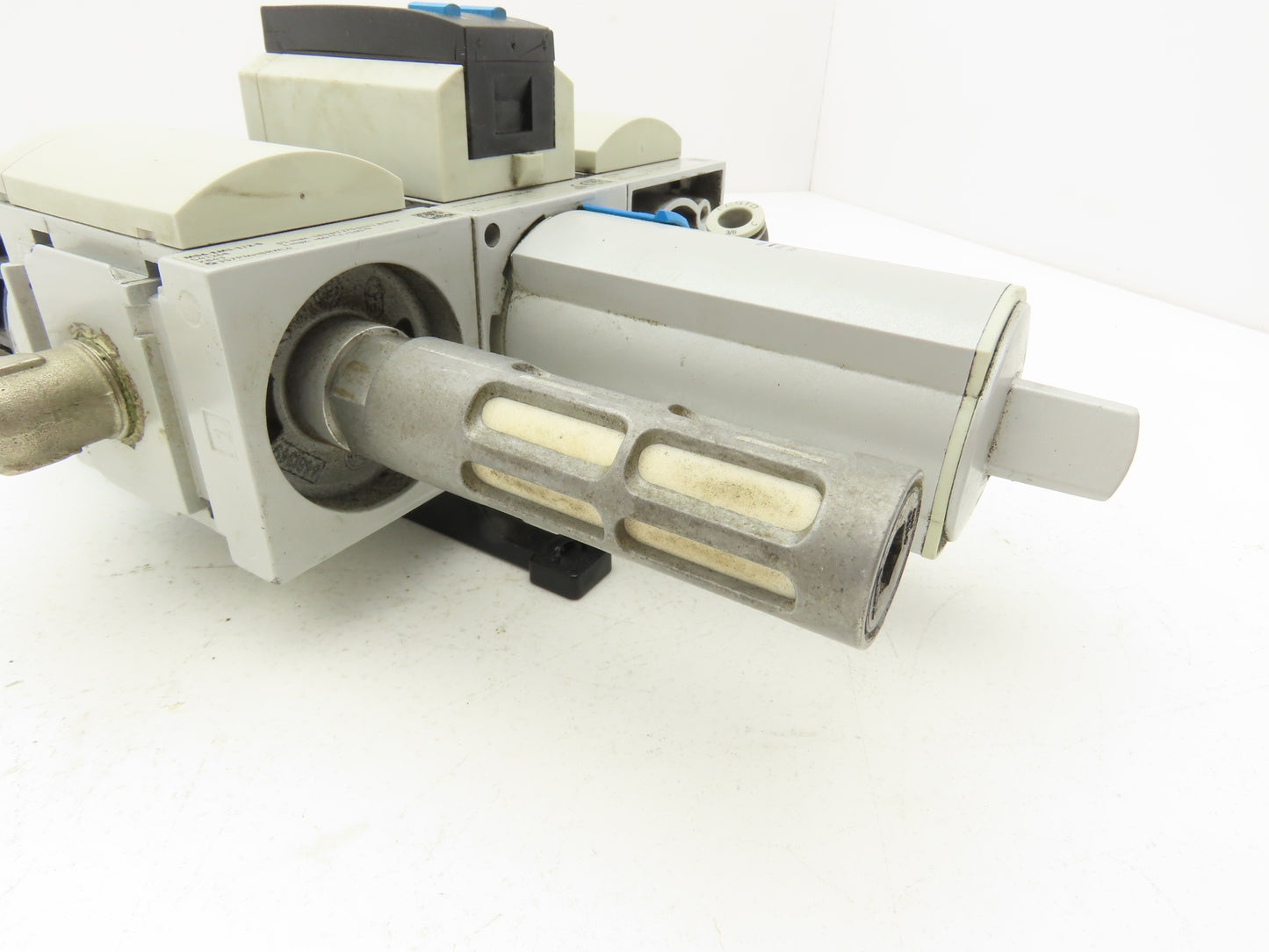 Festo MS6-LFR-1/2-D7-E-U-M-AD1-AS Air Line Filter Shut Off / Regulator Digital