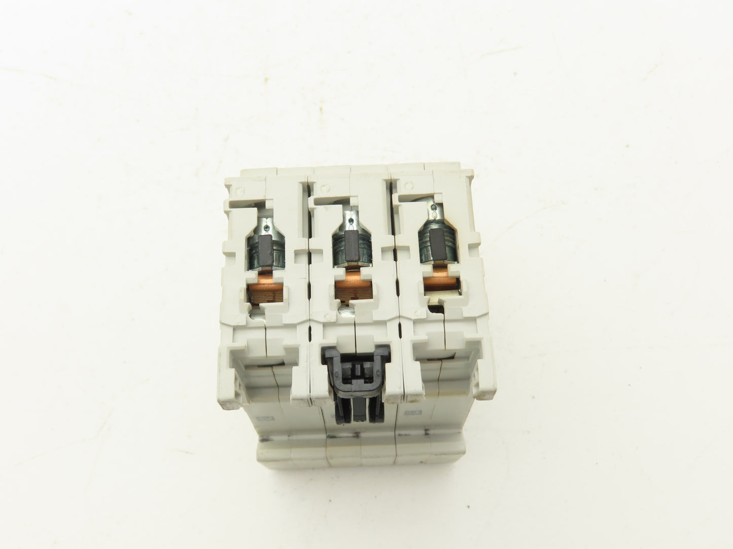Allen Bradley 1492-SPM3C160 Circuit Breaker 16A 3 Pole 480 VAC Ser D