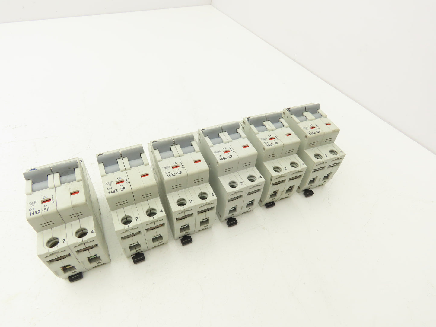 Allen Bradley 1492-SP2D040 Mini Circuit Breaker 4A 2-Pole 480V Ser C Lot of 6