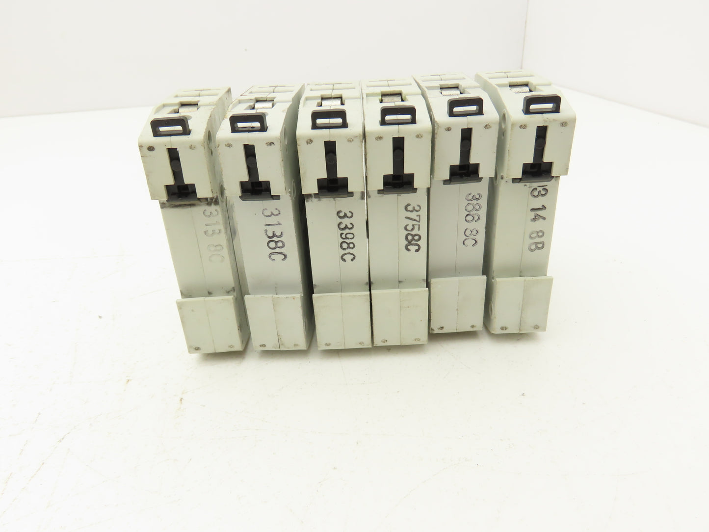Allen Bradley 1492SP1C080 1492-SP1C080 Circuit Breaker 8A 1 Pole Lot of 6