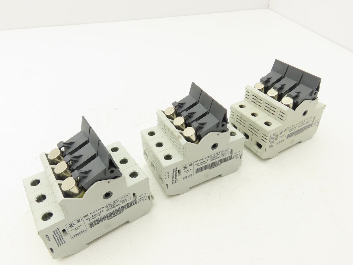 Allen Bradley 1492-FB3C30-L Fuse Holder 30 Amp 3 Pole 600V Indicator Lot of 3