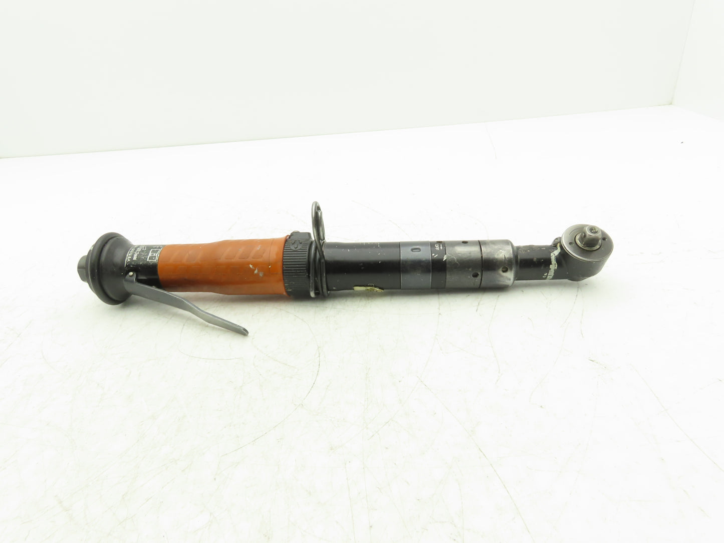 Cleco 34RAA37AX3 Pneumatic Right Angle Nutrunner 3/8" Drive 480 RPM 18-37Nm