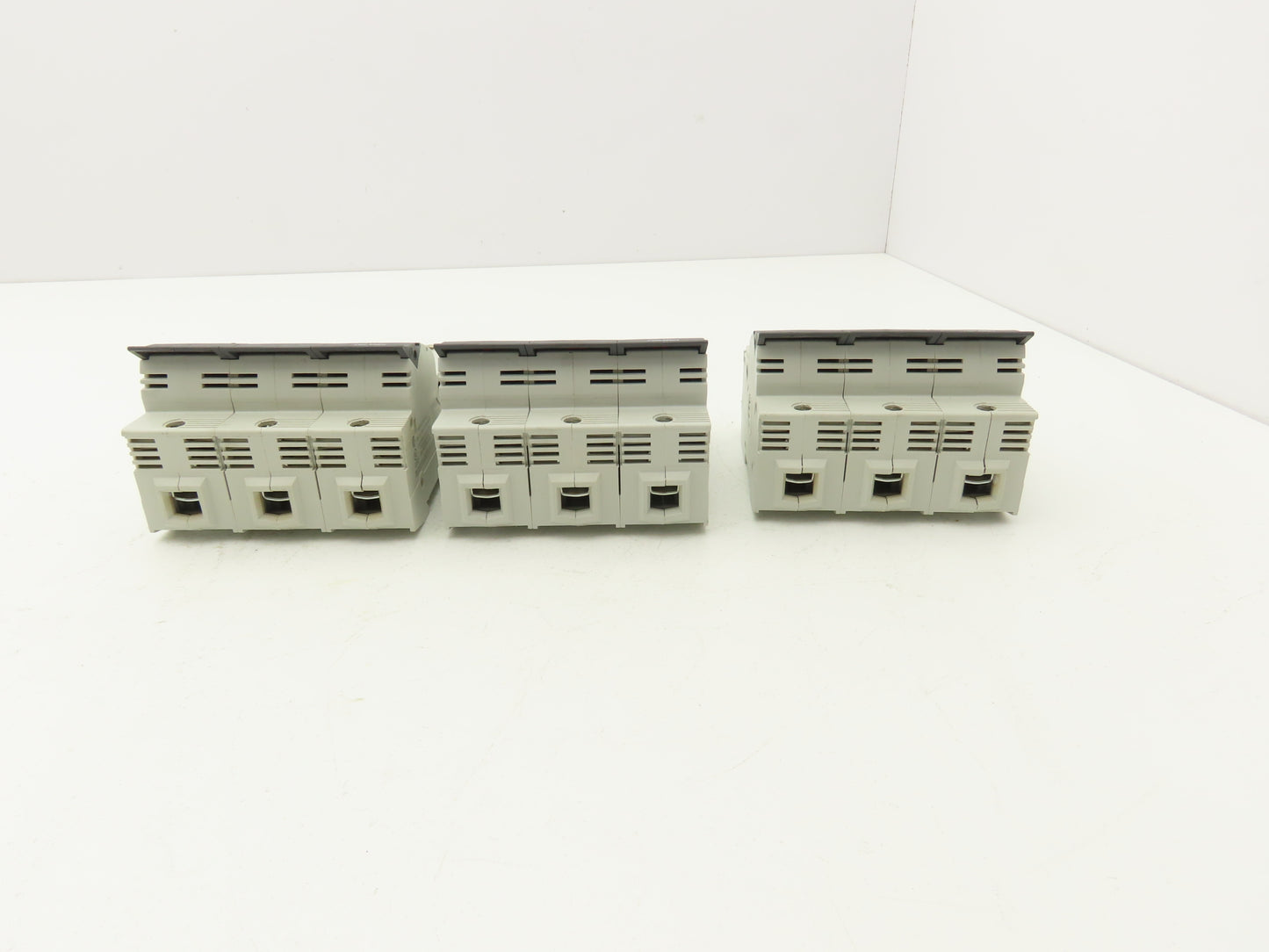 Allen Bradley 1492-FB3J30-L Fuse Holder 30A 600V 3 Pole Class J Ser B Lot of 3