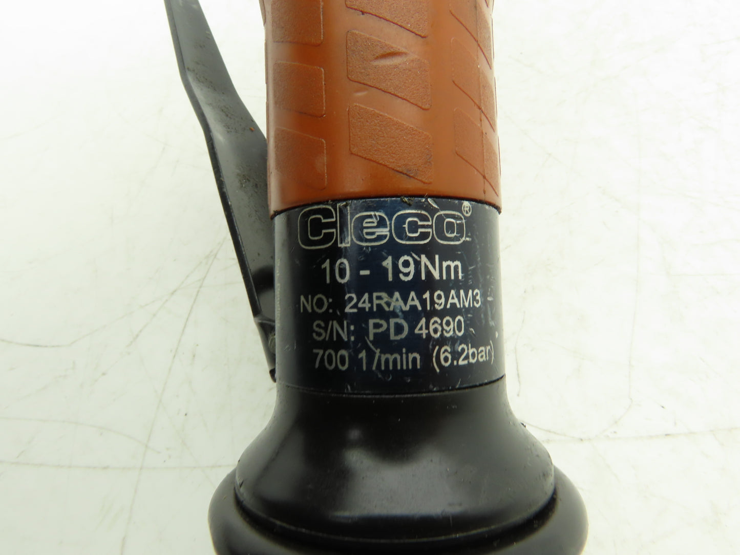 Cleco 24RAA19AM3 Pneumatic Right Angle Nutrunner 3/8" Drive 700 RPM 10-19Nm