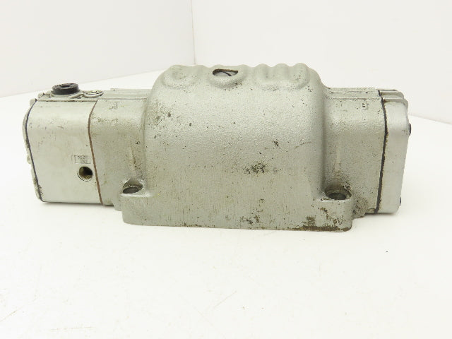 MAC 1301G-111D-1 Pneumatic Single Solenoid Valve 4/2-way 120V