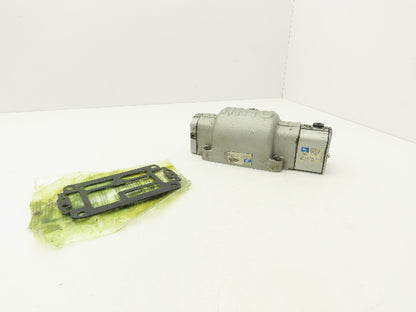 MAC 1301G-111D-1 Pneumatic Single Solenoid Valve 4/2-way 120V